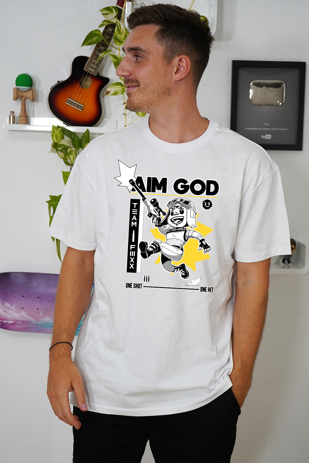 AIM GOD! - Basic T-Shirt Weiß/Schwarz